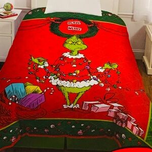 The Grinch Quilt  TWIN